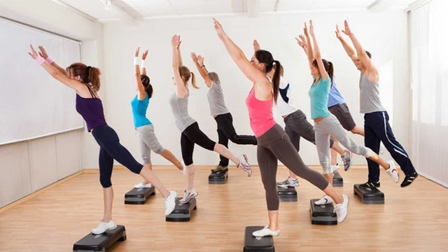 bai-viet/nen-tap-aerobic-bao-nhieu-phut-moi-lan-loi-ich-cua-tap-aerobic-65781.html