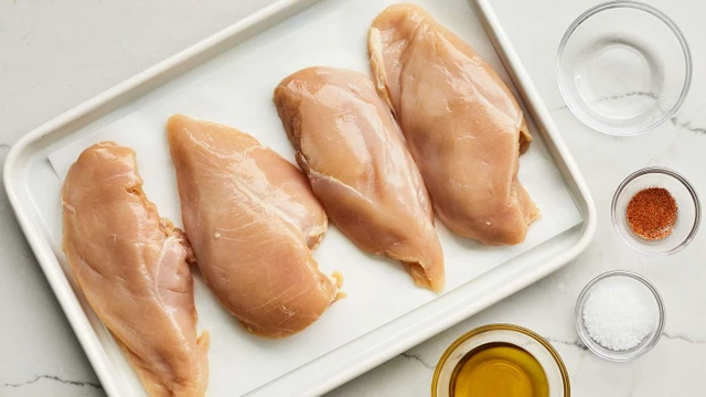 bai-viet/luong-protein-trong-thit-ga-co-cao-khong-nen-an-phan-thit-nao.html