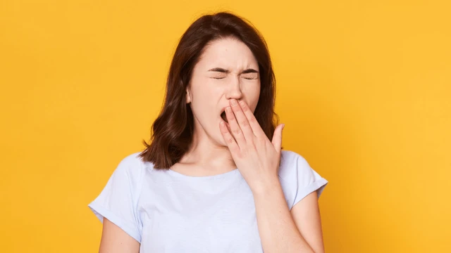 bai-viet/ly-do-vi-sao-chung-ta-ngap-ke-ca-khi-khong-buon-ngu.html