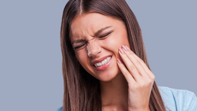 bai-viet/mach-ban-cach-tri-viem-nuou-rang-tai-nha.html