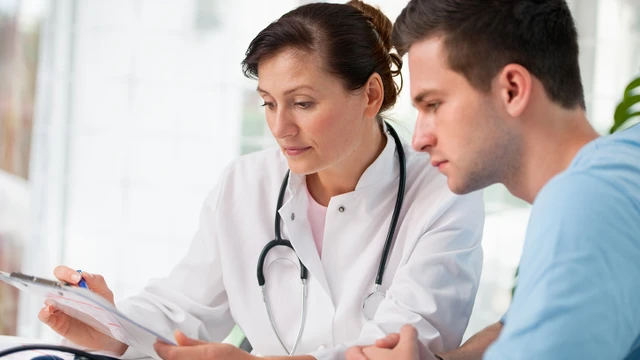 bai-viet/cach-dieu-tri-voi-hoa-tuyen-tien-liet-hieu-qua-va-an-toan-63525.html