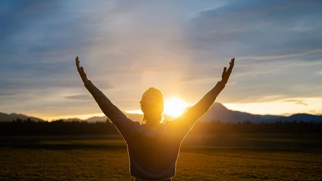 bai-viet/mach-cac-ban-nhung-cach-hap-thu-vitamin-d-ma-khong-bi-ram-nang.html