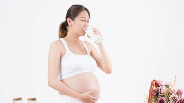 bai-viet/me-bau-uong-gi-de-tang-nuoc-oi-nhanh.html