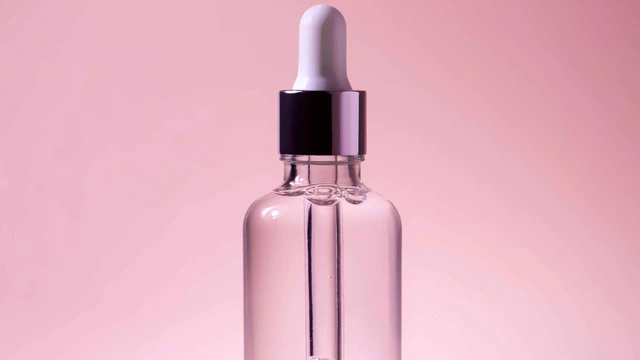 bai-viet/minoxidil-2-va-5-khac-nhau-nhu-the-nao-cach-dung-ra-sao.html