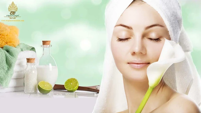 bai-viet/mot-bo-cham-soc-da-gom-nhung-gi-cho-ban-ngay-va-ban-dem.html