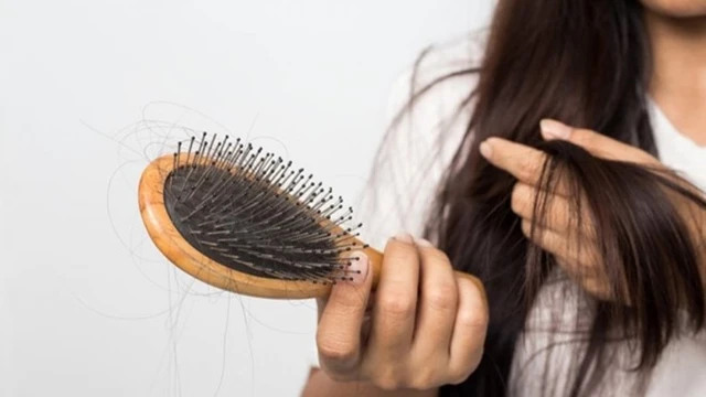 bai-viet/mot-so-nguyen-nhan-rung-toc-o-tre-em-10-tuoi-va-cach-chua-tai-nha.html