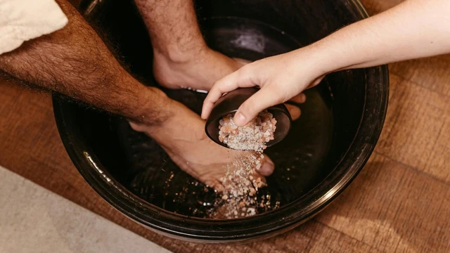 bai-viet/muoi-hong-ngam-chan-co-tac-dung-gi-loi-ich-va-cach-dung-hieu-qua.html
