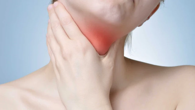 bai-viet/nang-tuyen-giap-la-gi-nang-tuyen-giap-co-nguy-hiem-khong.html