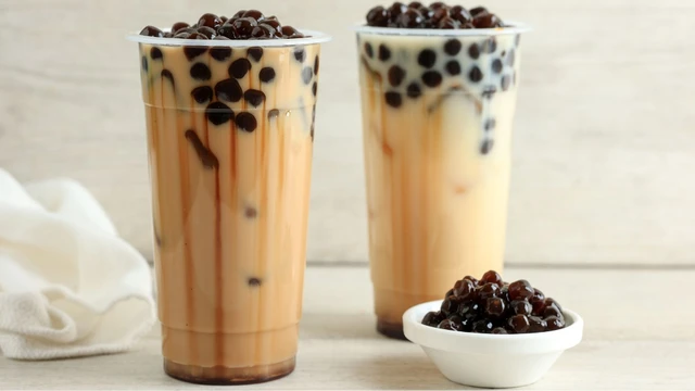 bai-viet/nghien-tra-sua-gio-chieu-cai-bay-tan-pha-suc-khoe-dan-van-phong.html