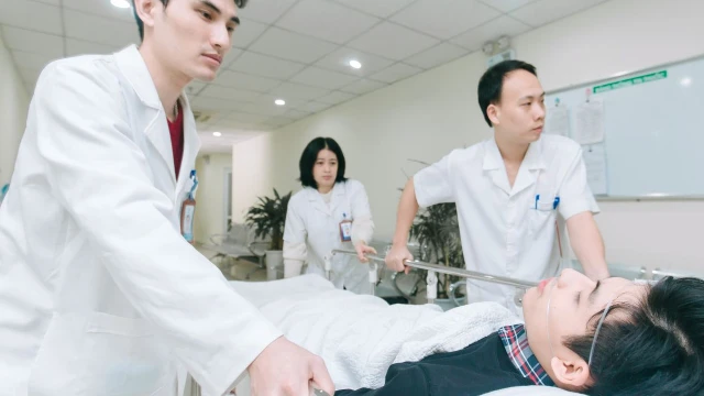 bai-viet/ngo-doc-flo-la-gi-dieu-tri-ngo-doc-flo-the-nao-56905.html