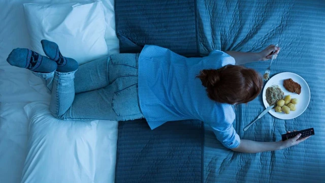 bai-viet/ngu-ngay-sau-khi-an-va-nhung-he-luy-nhieu-nguoi-bo-qua.html