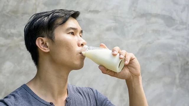 bai-viet/nguoi-bi-benh-gut-co-uong-duoc-sua-ensure-khong-nen-uong-bao-nhieu-ml-sua-moi-ngay.html