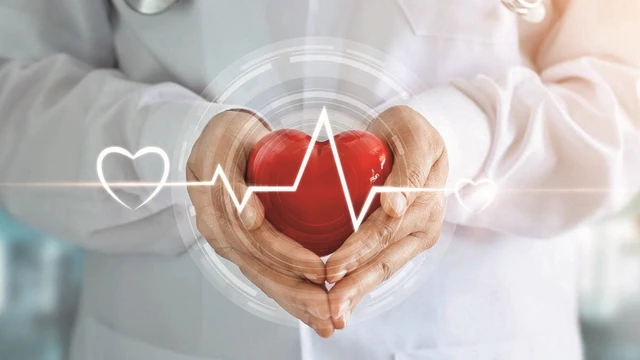 bai-viet/nguoi-bi-nhip-tim-dap-cham-nen-an-gi.html