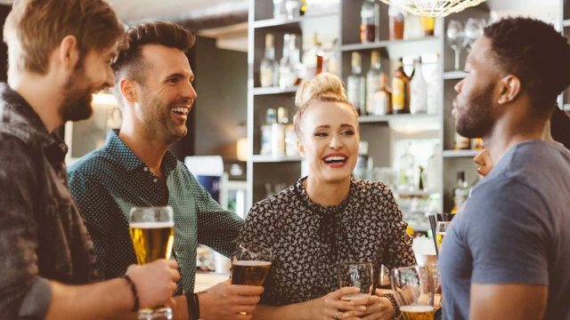 bai-viet/nguoi-huong-ngoai-la-gi-cac-dau-hieu-cho-biet-ban-la-nguoi-huong-ngoai-64098.html