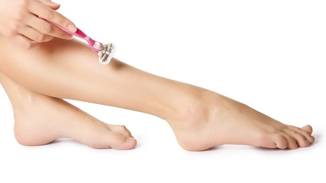 bai-viet/nguyen-nhan-cao-long-chan-xong-bi-noi-man-do-va-cach-khac-phuc-64489.html