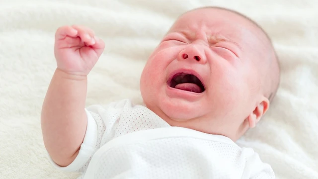 bai-viet/nguyen-nhan-khien-tre-1-tuoi-khoc-dem-cac-me-can-biet.html