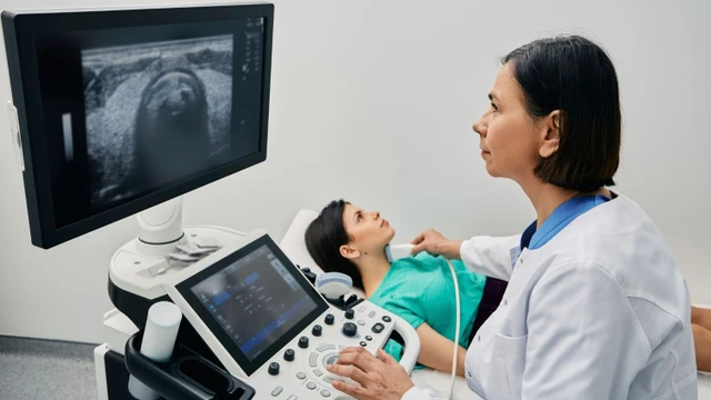 bai-viet/nhan-thuy-trai-tuyen-giap-tirads-4-la-gi-nguyen-nhan-va-cach-dieu-tri.html