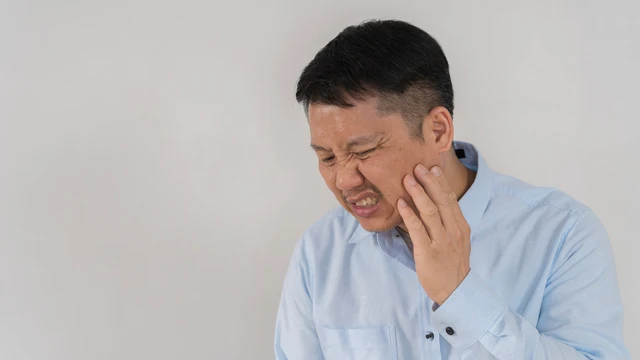 bai-viet/nho-rang-khon-sau-7-ngay-van-dau-co-sao-khong-nguyen-nhan-va-huong-xu-tri.html