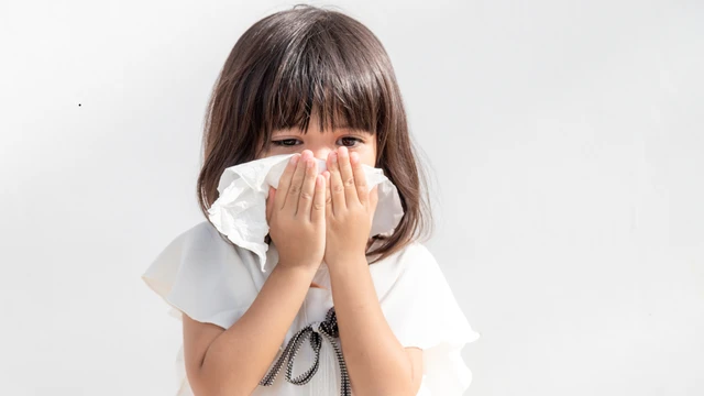 Những bệnh thường gặp ở trẻ vào mùa đông - Nguyên nhân trẻ nhỏ hay bị ốm vào mùa đông