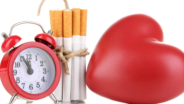 bai-viet/hut-thuoc-la-lam-tang-huyet-ap-nguy-hiem-nhu-the-nao-51921.html