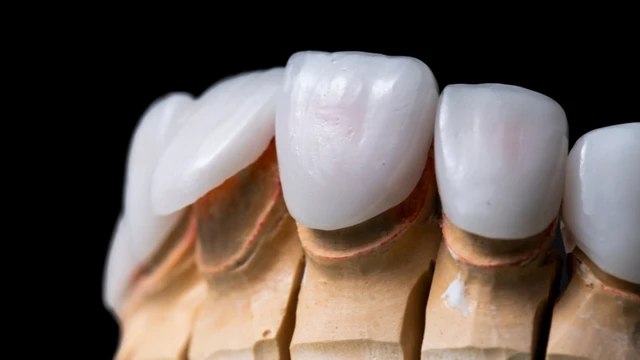 bai-viet/nhung-dau-hieu-rang-su-bi-ho-va-cach-xu-ly-an-toan.html