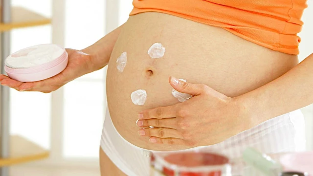 bai-viet/nhung-dieu-can-biet-ve-kem-duong-da-cho-ba-bau-va-mot-so-luu-y-khi-su-dung.html