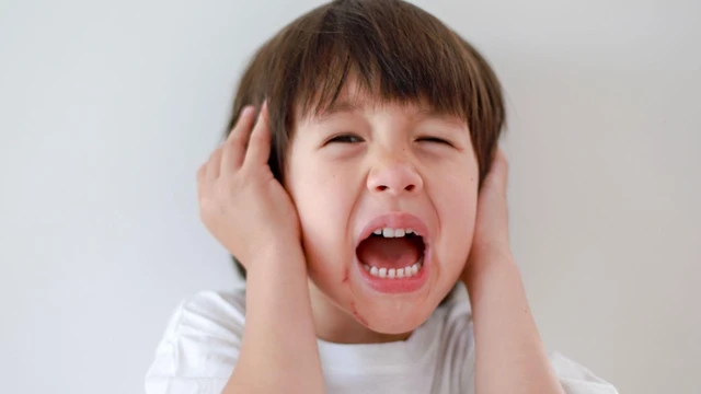 bai-viet/nhung-dieu-can-biet-ve-phau-thuat-viem-tai-xuong-chum-57199.html