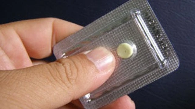 bai-viet/nhung-dieu-chi-em-phu-nu-can-biet-ve-di-ung-thuoc-tranh-thai-khan-cap.html