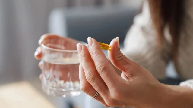 bai-viet/nhung-doi-tuong-nao-nen-bo-sung-vitamin-b12-gap.html