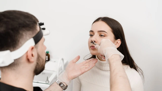 bai-viet/noi-soi-tai-mui-hong-gia-bao-nhieu-nhung-thong-tin-can-biet.html