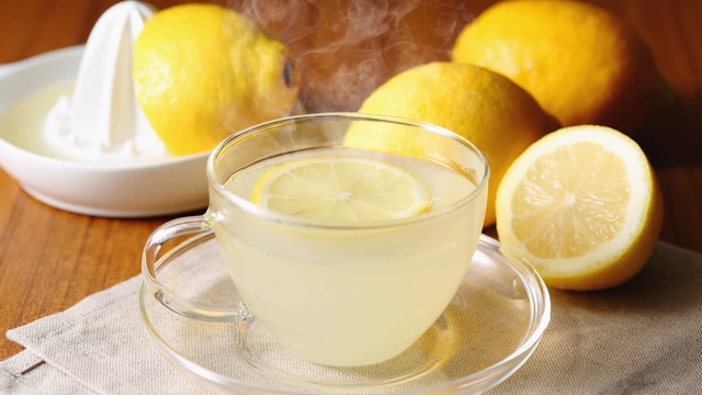 bai-viet/nuoc-chanh-am-su-dung-dung-cach-de-ho-tro-suc-khoe-moi-ngay.html