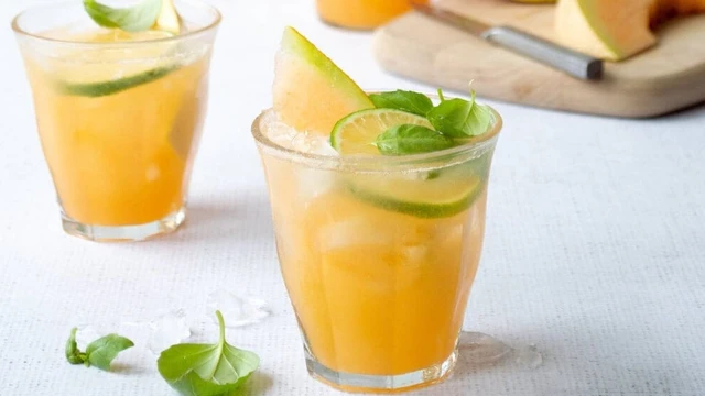 bai-viet/nuoc-ep-dua-luoi-co-tac-dung-gi-top-6-tac-dung-than-ky.html