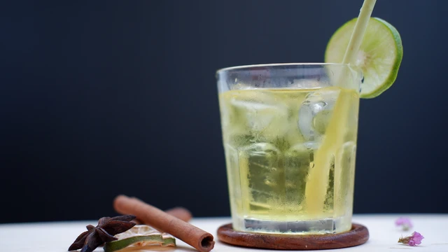 bai-viet/nuoc-sa-chanh-co-tac-dung-gi-luu-y-khi-su-dung.html