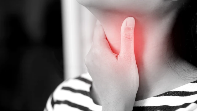 bai-viet/nuot-nuoc-bot-dau-hong-la-benh-gi-cach-giam-dau-hong-khi-nuot-nuoc-bot-tai-nha.html