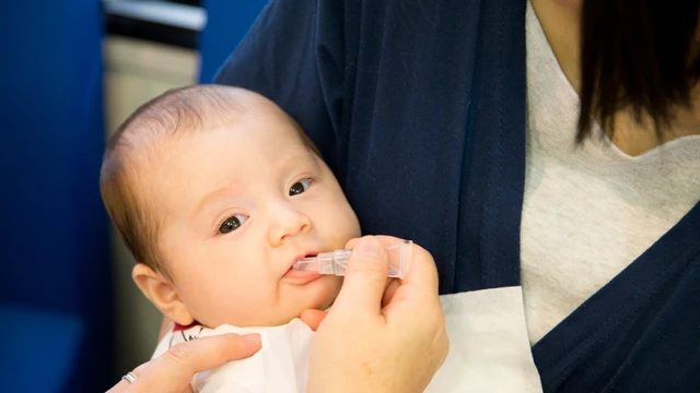 bai-viet/opv-la-vac-xin-gi-lich-uong-opv-nhu-the-nao.html