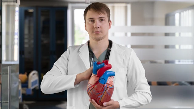 bai-viet/phan-biet-benh-ho-va-hep-van-tim-dua-tren-cac-nguyen-nhan-va-bieu-hien.html