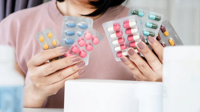 bai-viet/phan-biet-thuoc-ke-don-va-khong-ke-don-de-su-dung-an-toan-va-dung-huong-dan.html