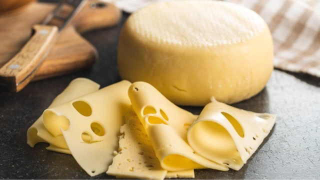 bai-viet/pho-mai-tach-muoi-ky-voi-gi-huong-dan-cho-tre-an-pho-mai-tach-muoi-an-toan.html