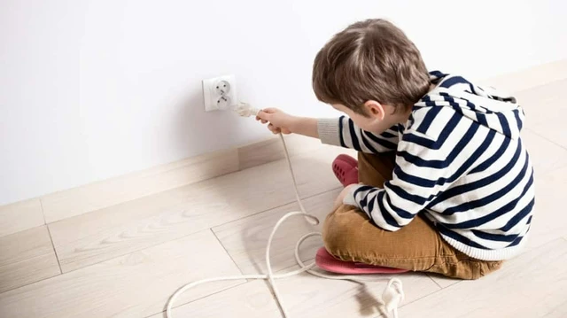 bai-viet/phong-tranh-dien-giat-cho-tre-nhu-the-nao.html