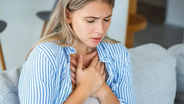 bai-viet/bi-kho-tho-khi-den-thang-do-nguyen-nhan-gi-lam-the-nao-de-cai-thien.html