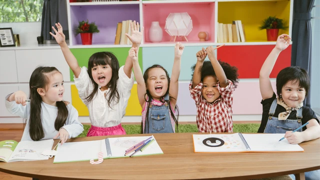 bai-viet/phuong-phap-day-hoc-tich-cuc-la-gi-10-phuong-phap-day-hoc-tich-cuc-hieu-qua-ban-nen-biet.html