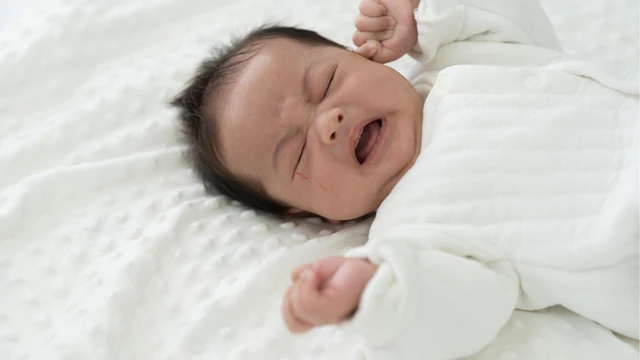 bai-viet/qua-tai-lactose-o-tre-so-sinh-la-gi-cach-nhan-biet-va-huong-xu-tri.html