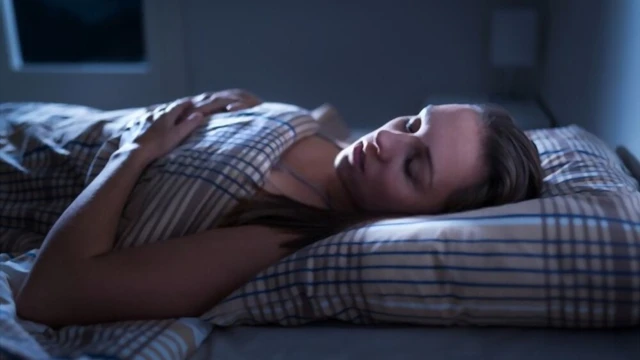 bai-viet/roi-loan-hanh-vi-giac-ngu-rem-la-gi.html