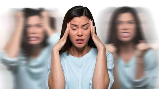 bai-viet/roi-loan-nhan-cach-khep-kin-la-gi-dac-diem-rieng-cua-tung-nhom.html