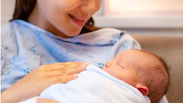 bai-viet/san-dich-sau-sinh-nhu-nao-la-binh-thuong.html