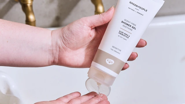 bai-viet/shower-gel-la-gi-bi-quyet-chon-va-dung-sua-tam-dung-chuan-cho-lan-da-khoe.html