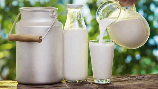 bai-viet/skim-milk-la-gi-can-luu-y-gi-khi-su-dung-skim-milk.html