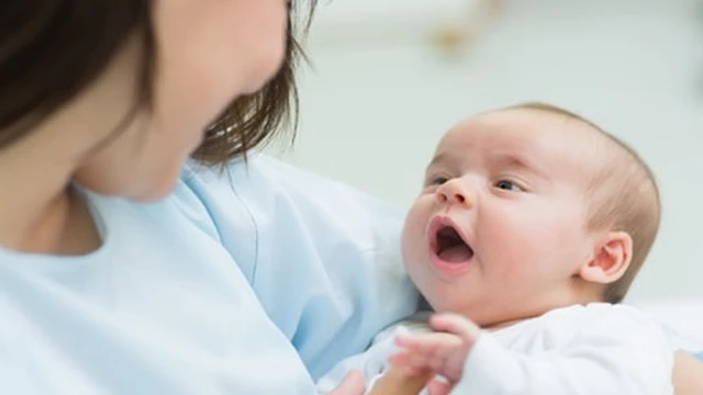 bai-viet/bat-mi-cach-su-dung-cam-thao-tri-ho-cho-tre-so-sinh-khong-phai-ai-cung-biet.html