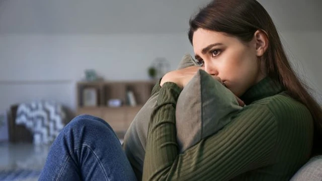 bai-viet/buon-phien-la-gi-buon-phien-co-gay-nen-tram-cam-khong.html