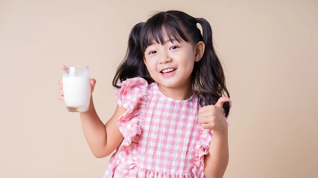 bai-viet/so-sanh-sua-similac-va-colosbaby-chon-dung-de-be-phat-trien-khoe-manh.html